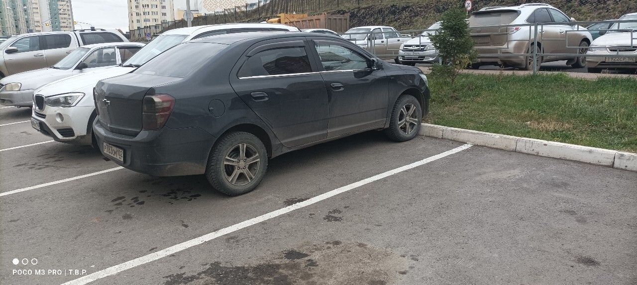 Chevrolet Cobalt: фото владельца