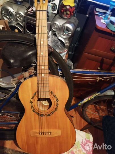 Классическая гитара