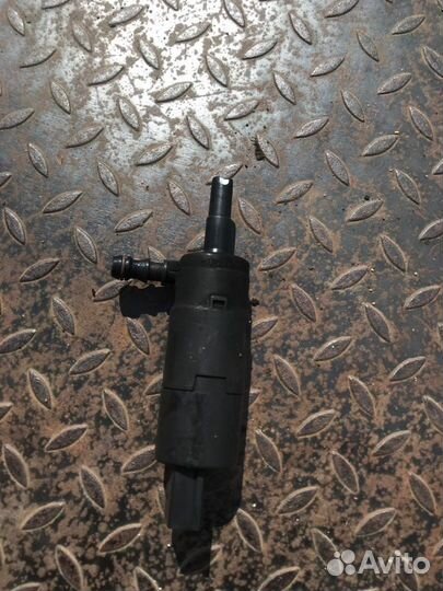 Насос омывателей фар Bmw X3 E83 3.0 M57 306D3