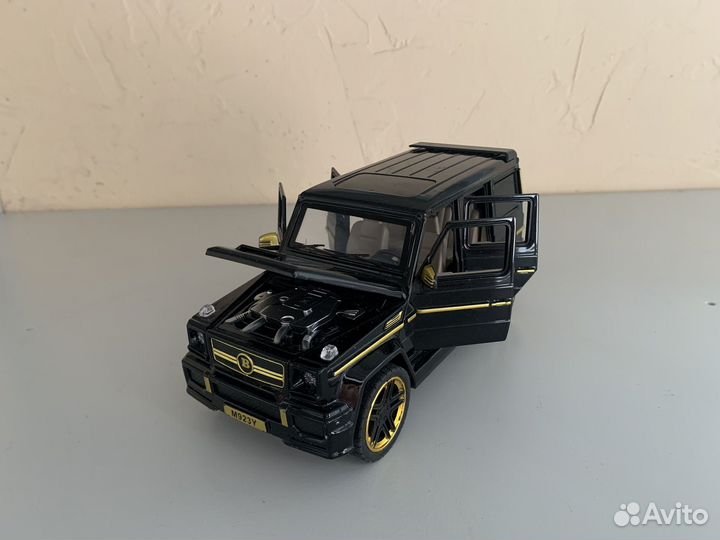 Машинка металлическая модельная Геленваген