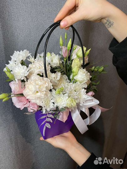 Букет цветов, композиция, цветы в коробке