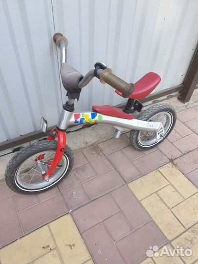 Беговел Rennard 12