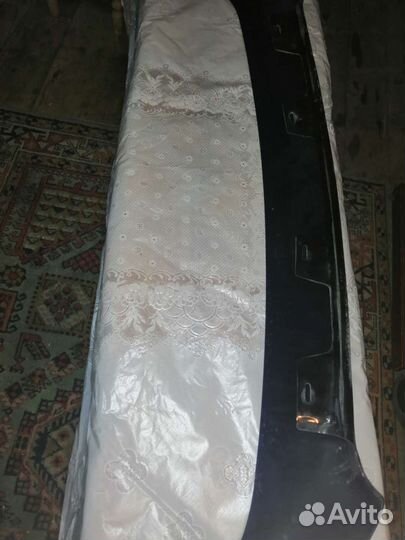 Дефлектор капота