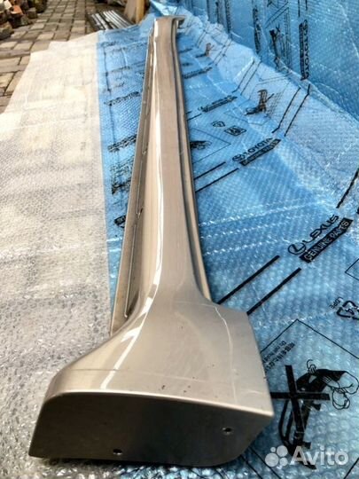 Накладка порога правая Toyota Land Cruiser 200