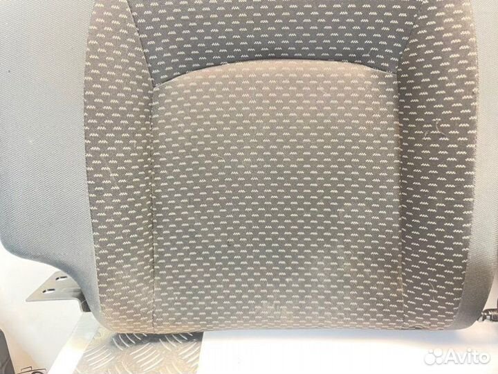 Спинка сиденья задняя Nissan Qashqai J10 MR20DE