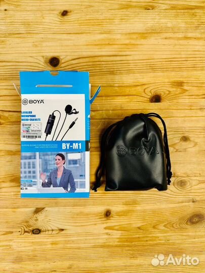 Петличный микрофон Boya BY-M1 c ветрозащитой