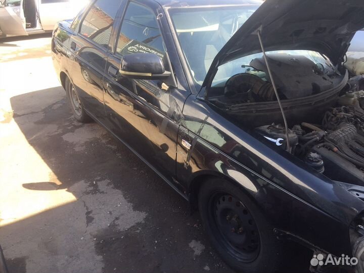 В разборе лада приора 2009г мотор 21126