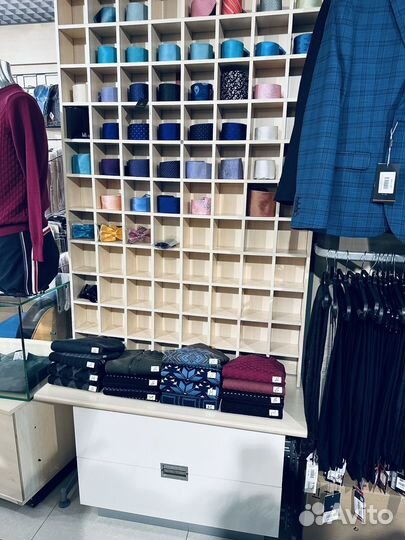 Торговое оборудование для магазина одежды бу