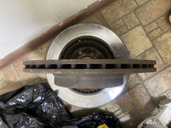 Задние тормозные диски Mercedes W210 E500