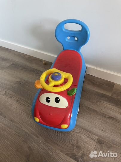 Машинка-каталка Chicco