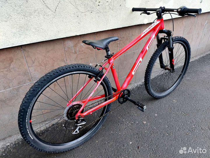 Superior Racer XC 27 (Shimano Acera/27.5