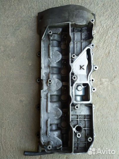 Клапанная крышка vito 639 2.2 A6460101830