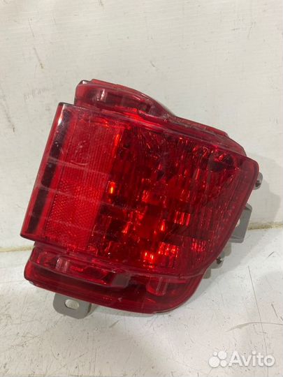 Фонарь противотуманный задний правый Toyota Land