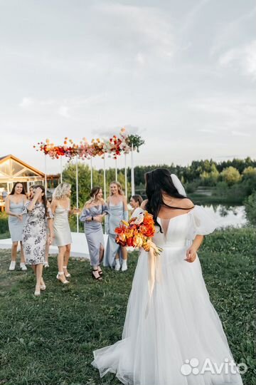 Свадебное платье