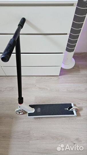 Трюковой самокат Tilt Theorem