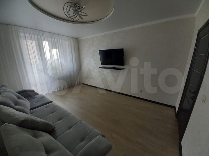 2-к. квартира, 58 м², 11/16 эт.