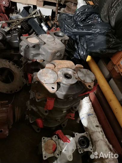 Редуктор привода насосов нш пэф-1бм