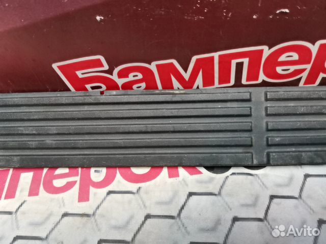 Накладка на подножку правый Toyota Land Cruiser