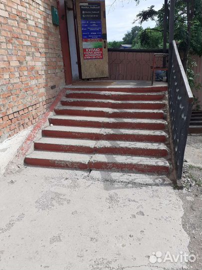 Лестница и лестничная площадка