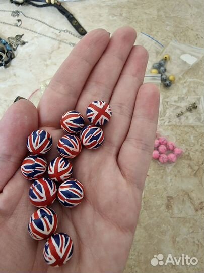 Бусины, фурнитура для рукоделия