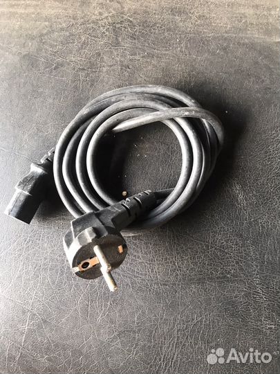 Кабель для компьютера сетевой