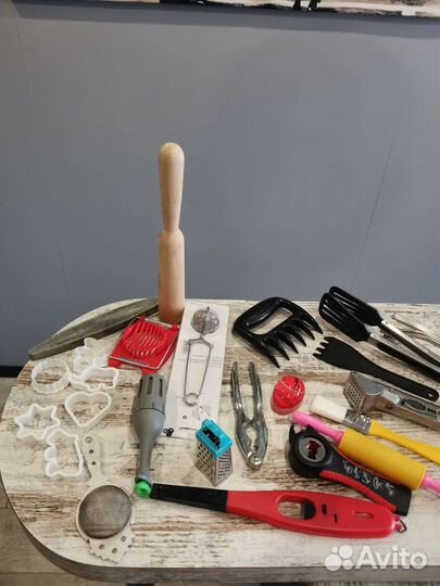 Глиняный набор и другая посуда листайте