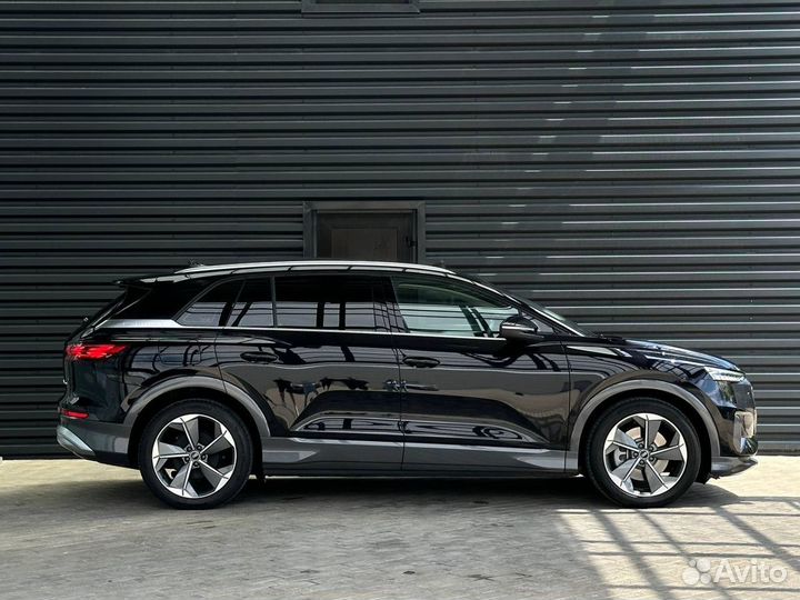 Audi Q5 e-tron 204 л.с. AT, 2022, 10 508 км