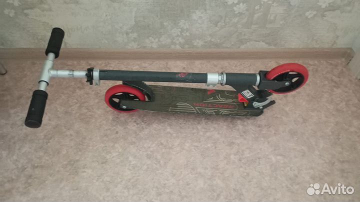 Продам детский самокат