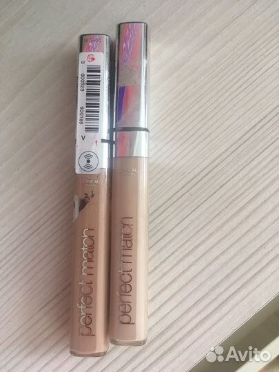 Консилер, косметика цена за оба