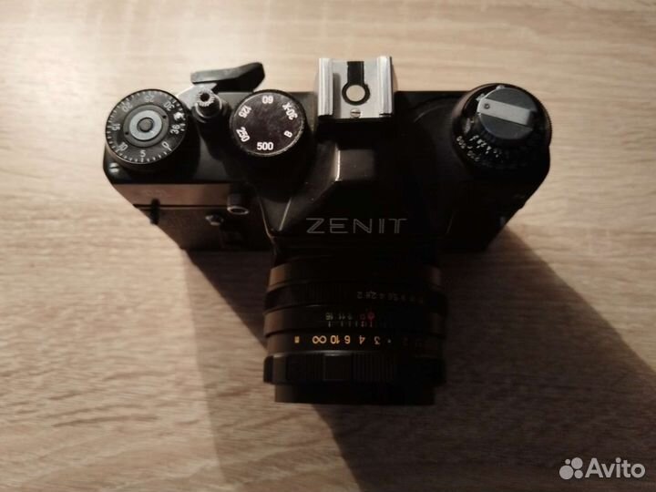 Плёночный фотоаппарат Zenit
