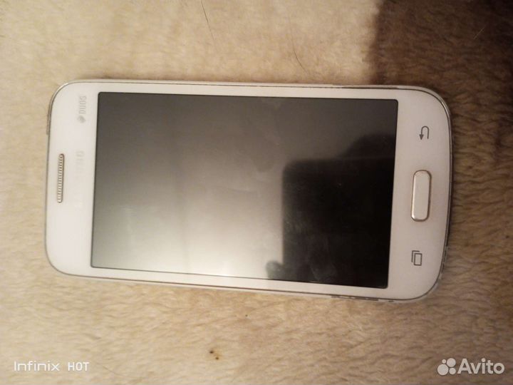 Телефон Samsung