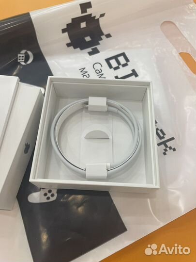 Apple AirPods (3-го поколения; 2021) оригинал