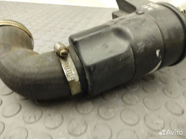 Патрубок интеркулера Mini Clubman R55 LCI N18B16A