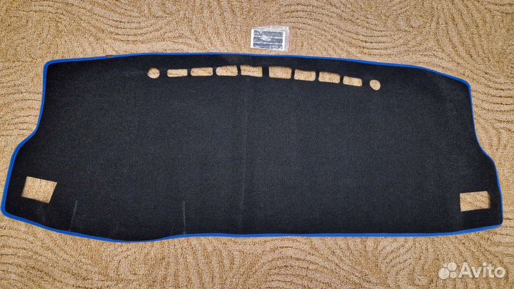 Коврик панели приборов toyota corolla 11 (2012-16)