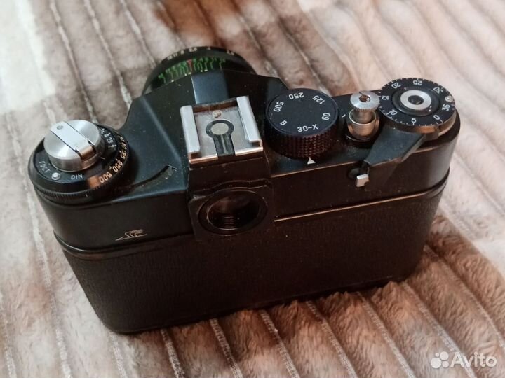 Плёночный фотоаппарат