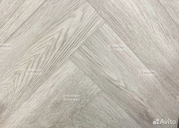 Виниловый ламинат елочкой