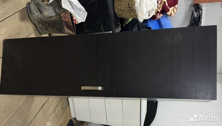 Шкаф подвесной