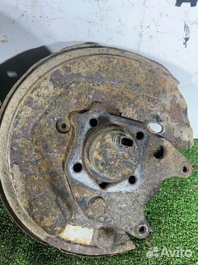 Ступица задняя Toyota Celica ZZT231 2ZZ-GE 2000