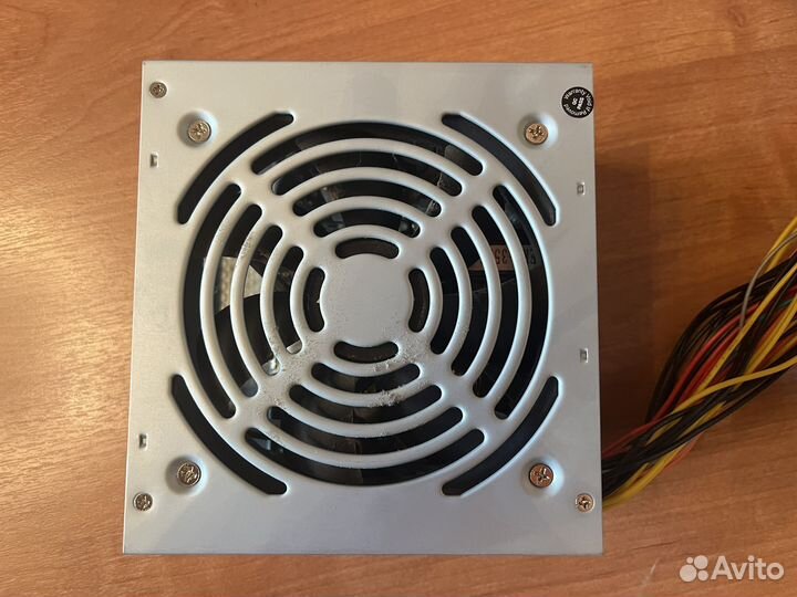 Aero Cool Eco-550W