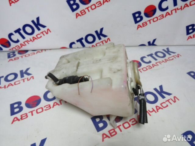 Бачок омывателя mercedes E200 CDI 210