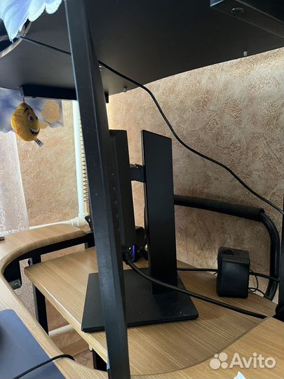 Монитор hp x27