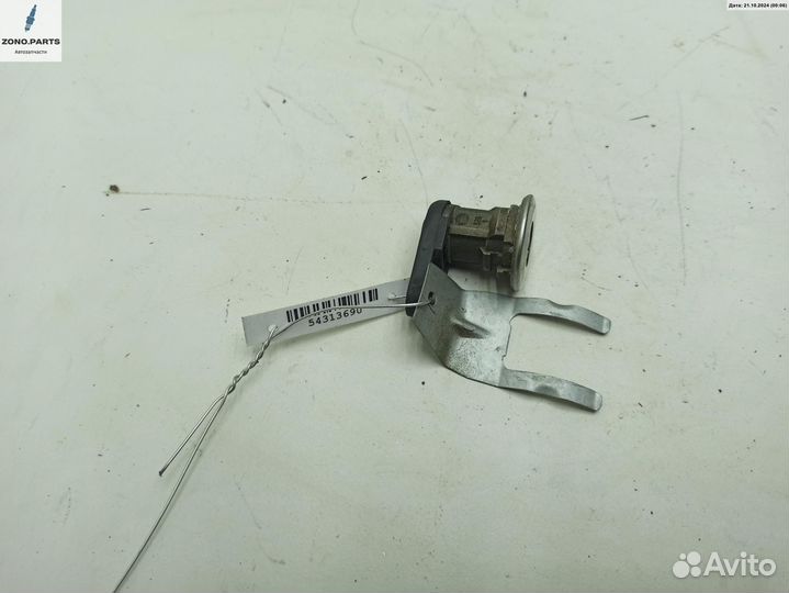 Личинка замка 0306 на Renault Logan