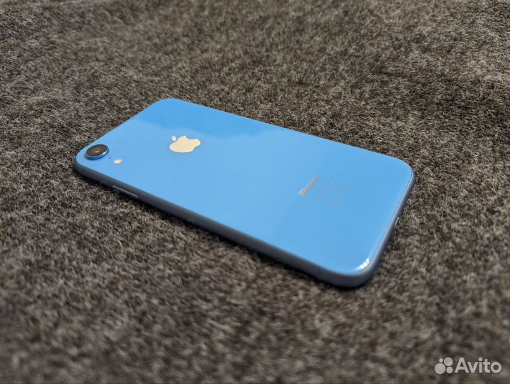 iPhone Xr, 64 ГБ