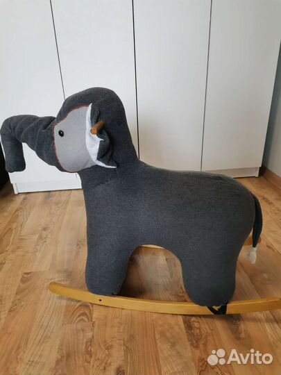 Детская качалка слоник