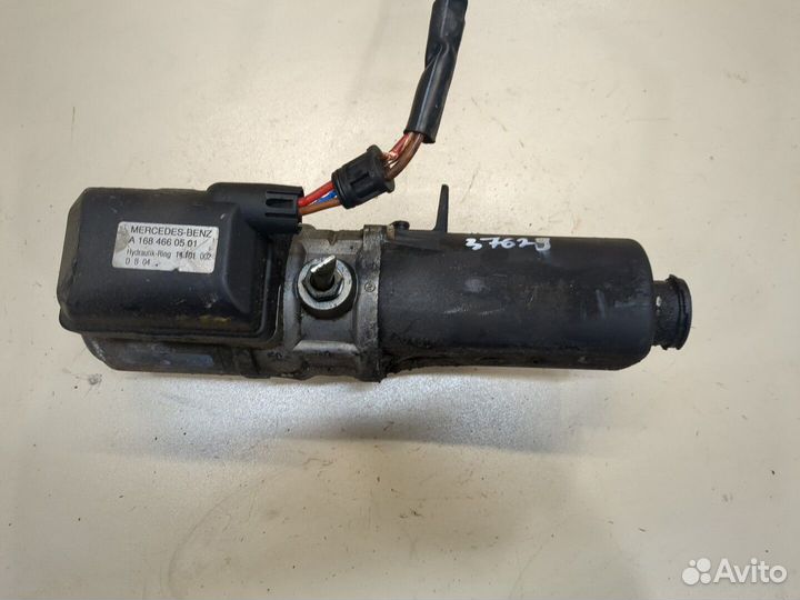 Насос усилителя руля Mercedes A W168, 2004