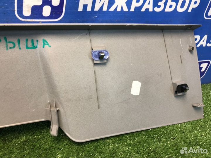 Обшивка двери багажника Opel Zafira B 1.8 Z18XER