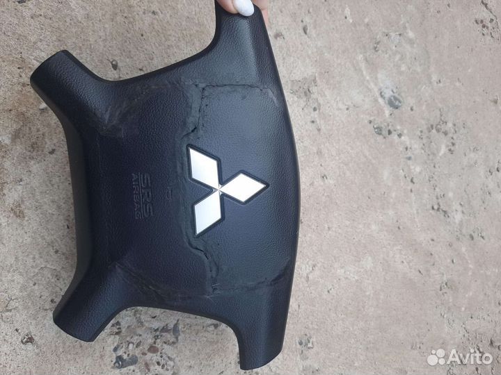 Подушка безопасности митсубиси паджеро 4