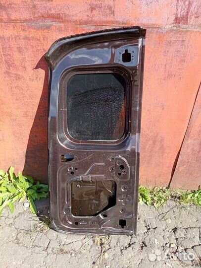 Дверь лада ларгус багажник малая