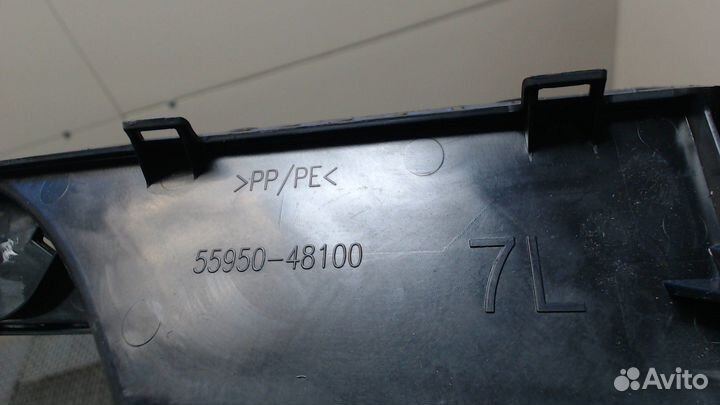 Воздухозаборник Toyota Venza 2020, 2021