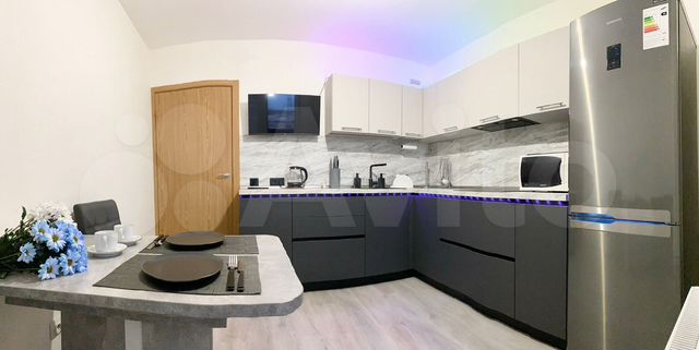 2-к. квартира, 55 м², 10/11 эт.
